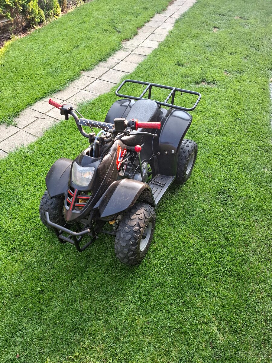 Prodám dětskou čtyřkolku
