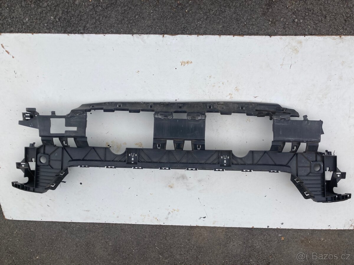 Držák zadního narazniku Audi A5 8W6 807385