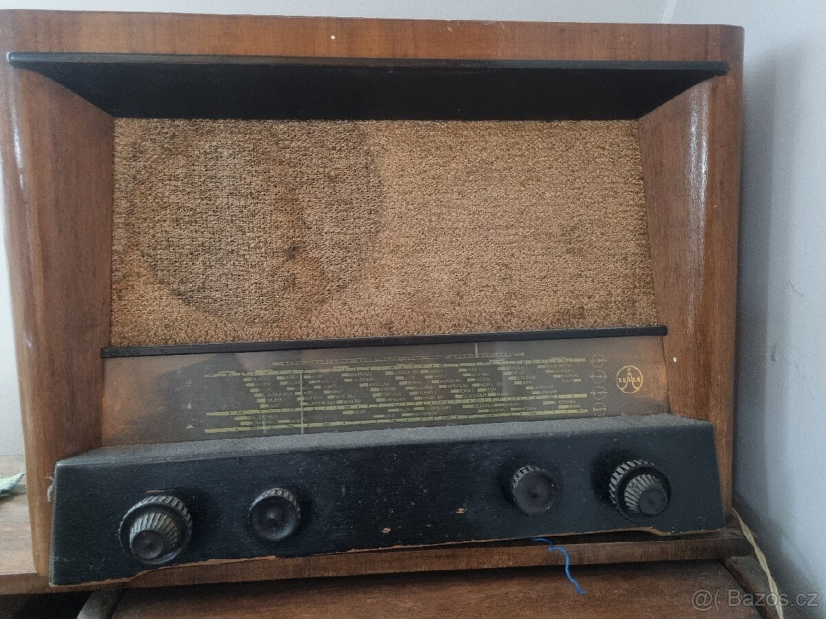 Prodám starožitné rádio Tesla