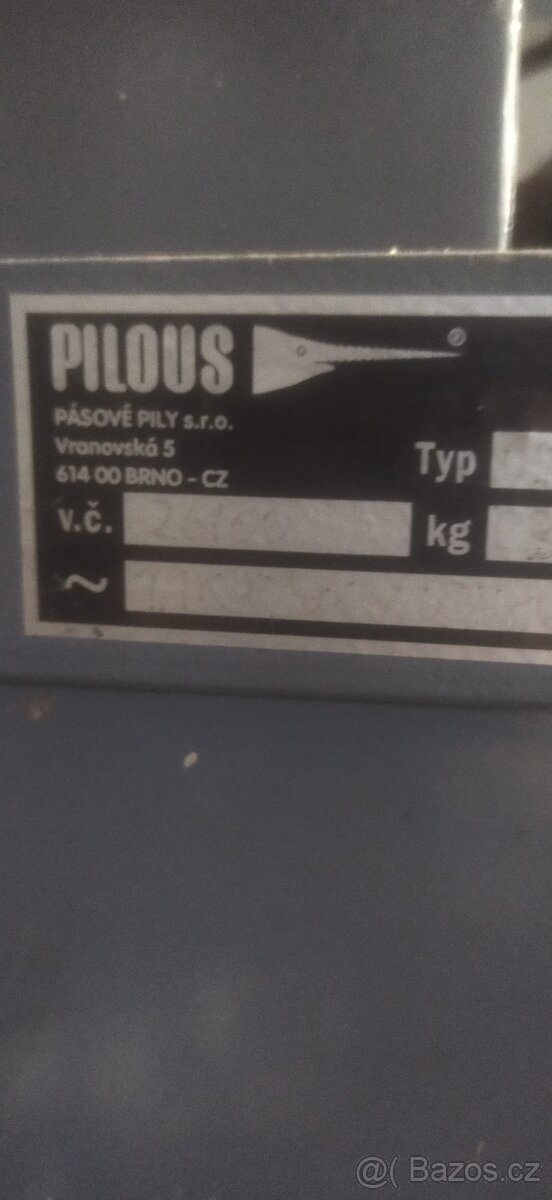 Bruska na pásové pily