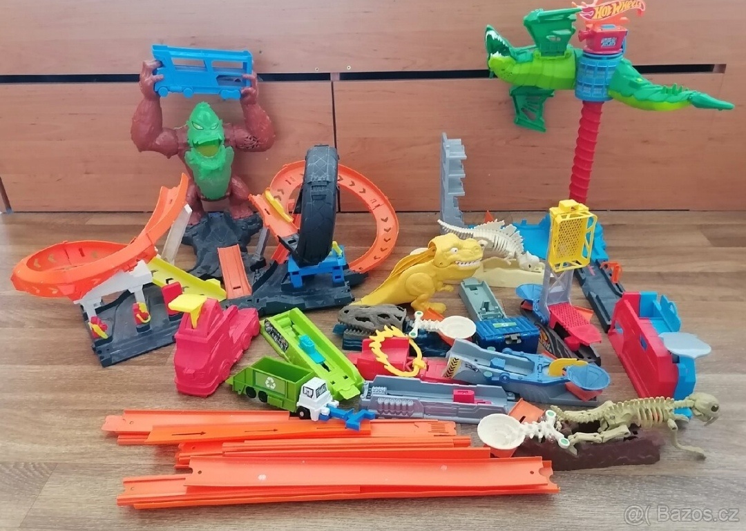 Hot wheels dráhy