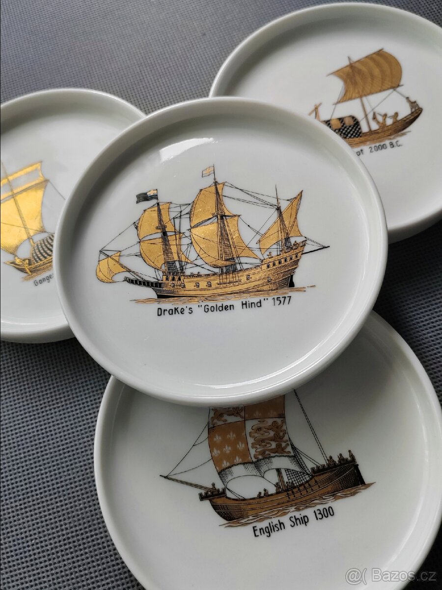Nádherný porcelánovy podtacky s dekorem starožitné lodi