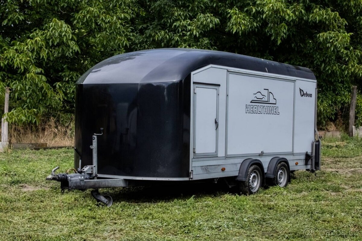 Cheval Liberte Dvojnáp. Autoprepravník Debon C1000