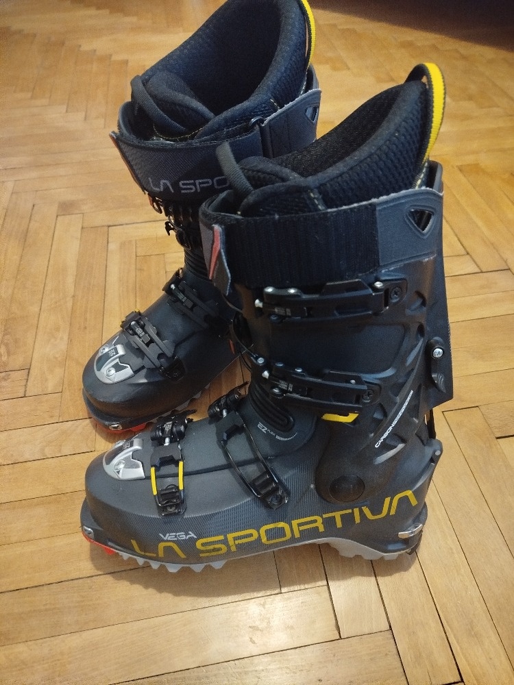 Skialp lyžáky La Sportiva Vega Flex 125