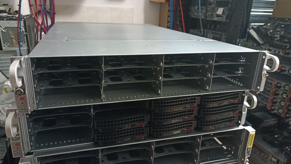 2U Supermicro 6028U-TR4T+, 2xE5-2650v4