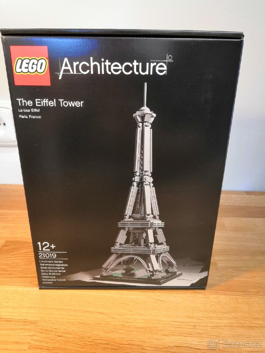 Lego architecture Eiffelova věž 21019