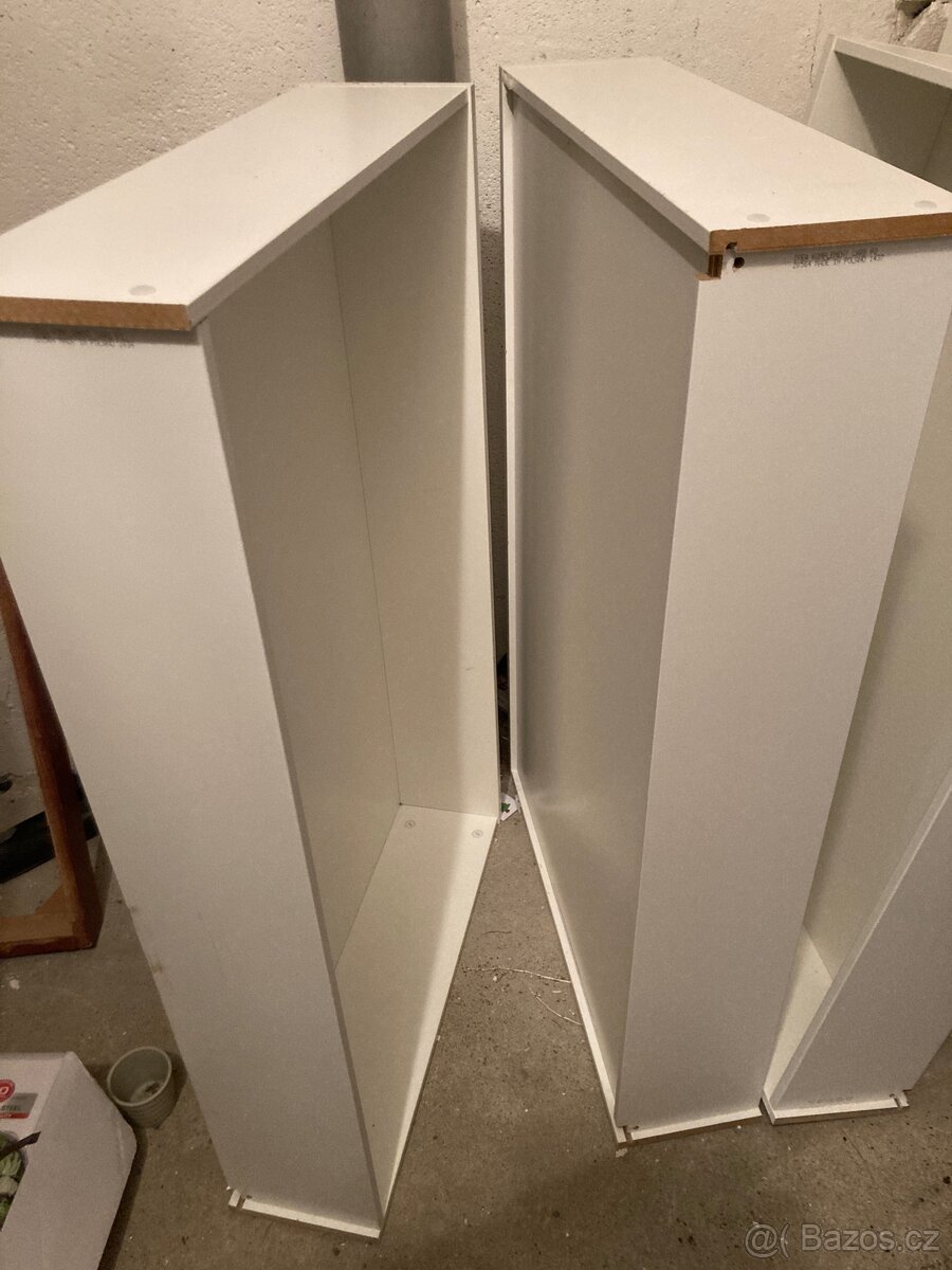 Šuplíky a police pro skříň Pax Ikea