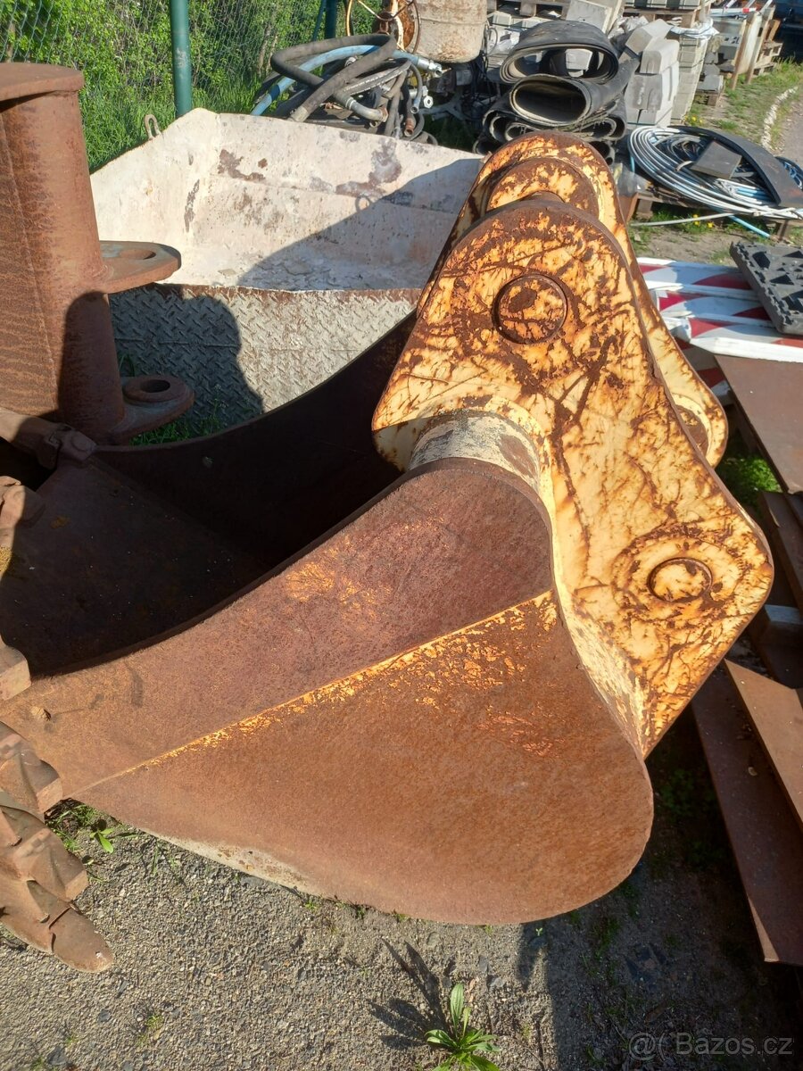 Podkopová lopata CAT 316