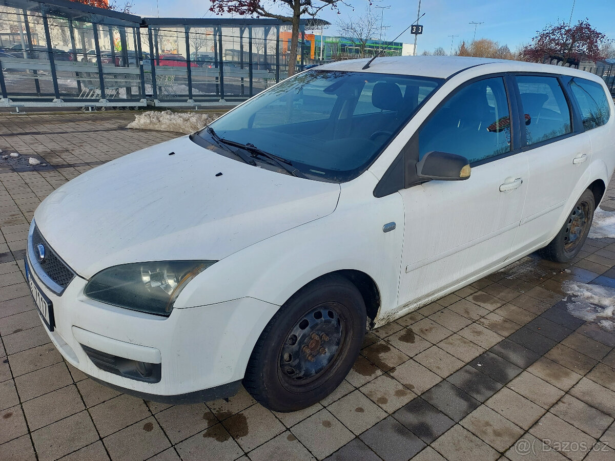Ford Focus 1.6 TDCI na náhradní díly