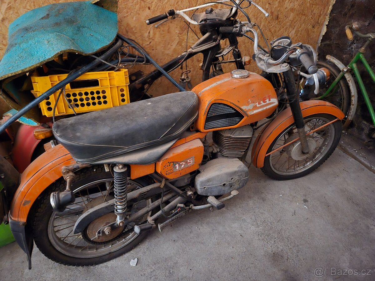 ČZ 175 sport