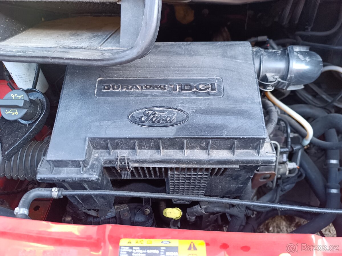 QVFA prodam motor 2,2tdci