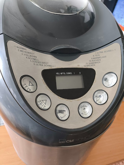 Domácí pekárna chleba CLATRONIC