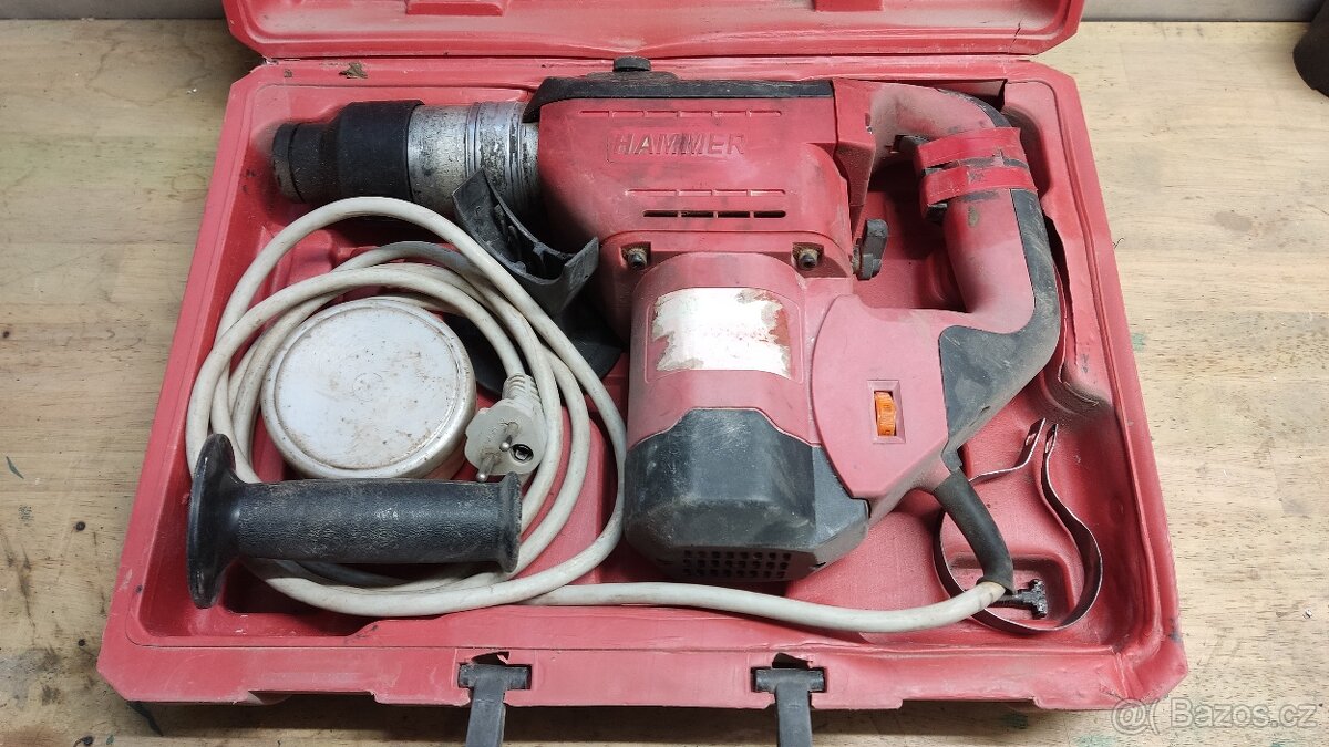 Vrtací kladivo Hammer.