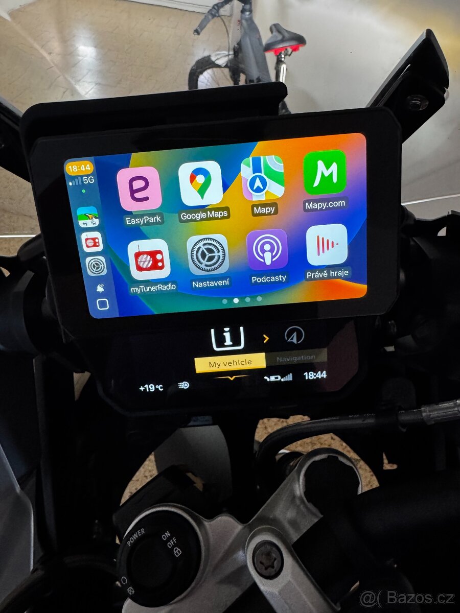 AIO-5 Play pro BMW
