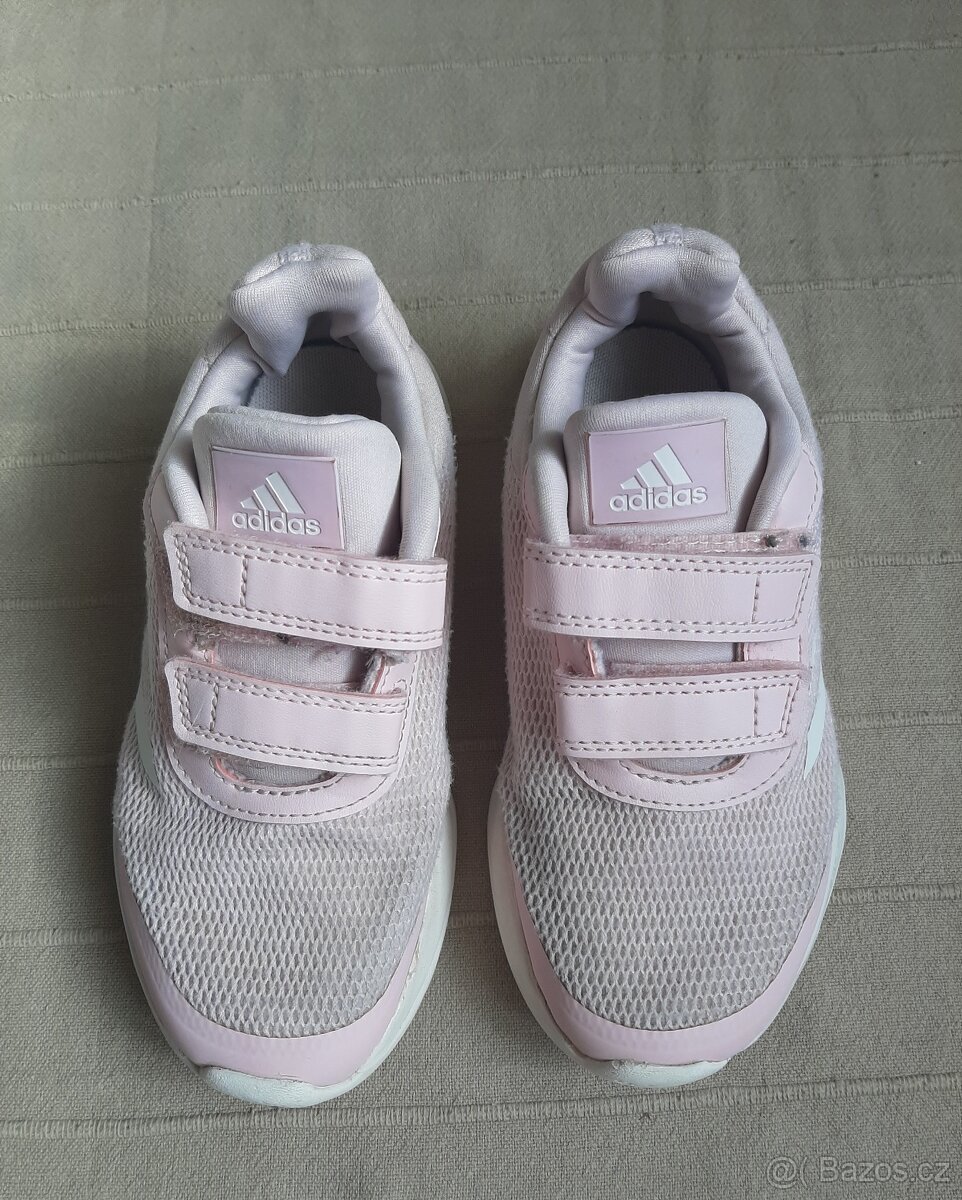 Jarní tenisky Adidas 30