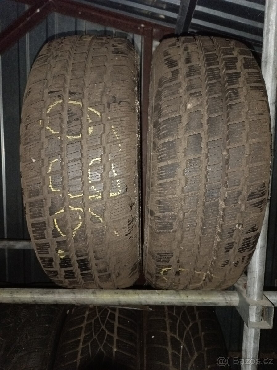 2ks zimní 215/60 R17 96T COOPER vz.9mm