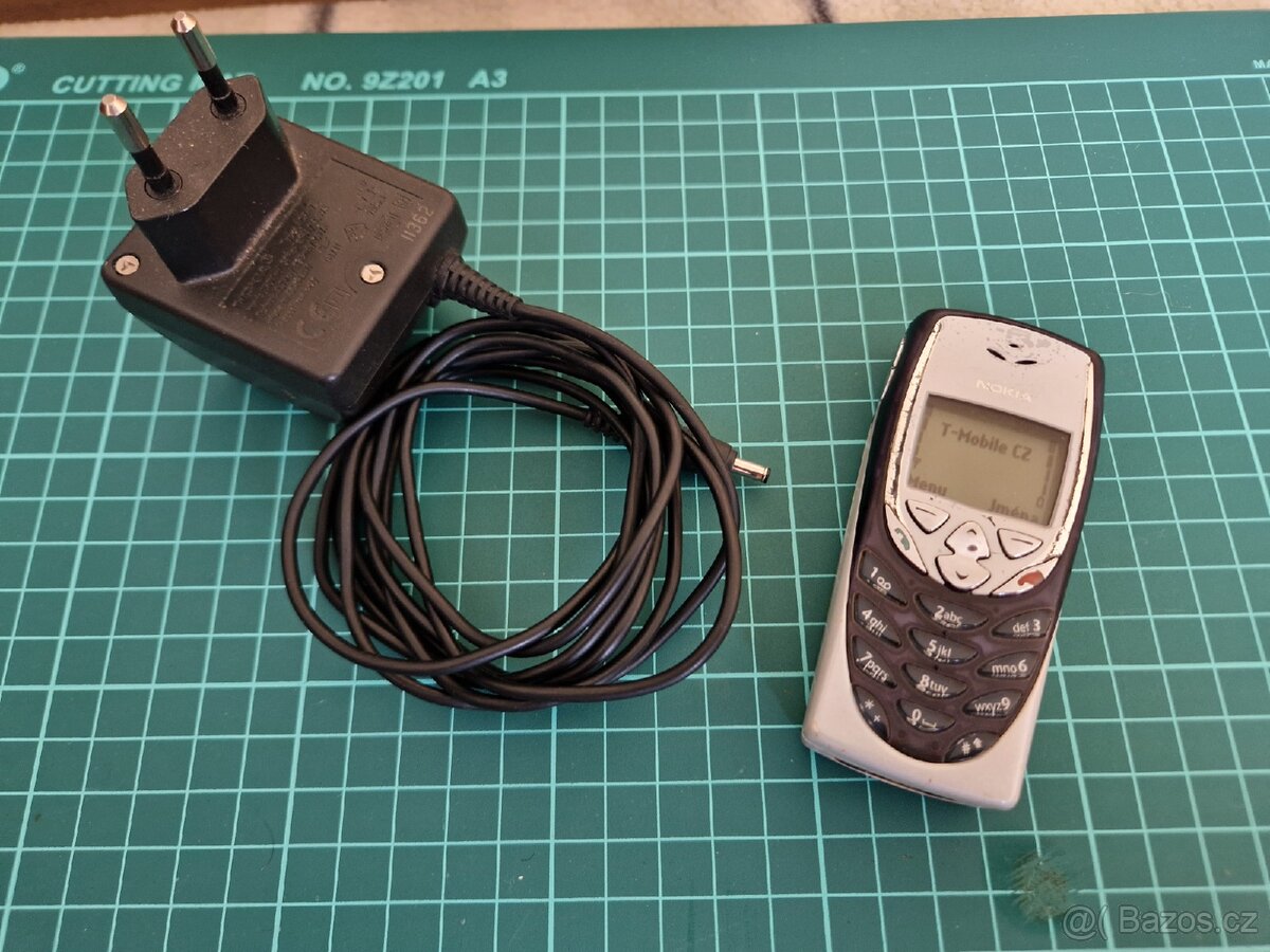 Nokia 8310