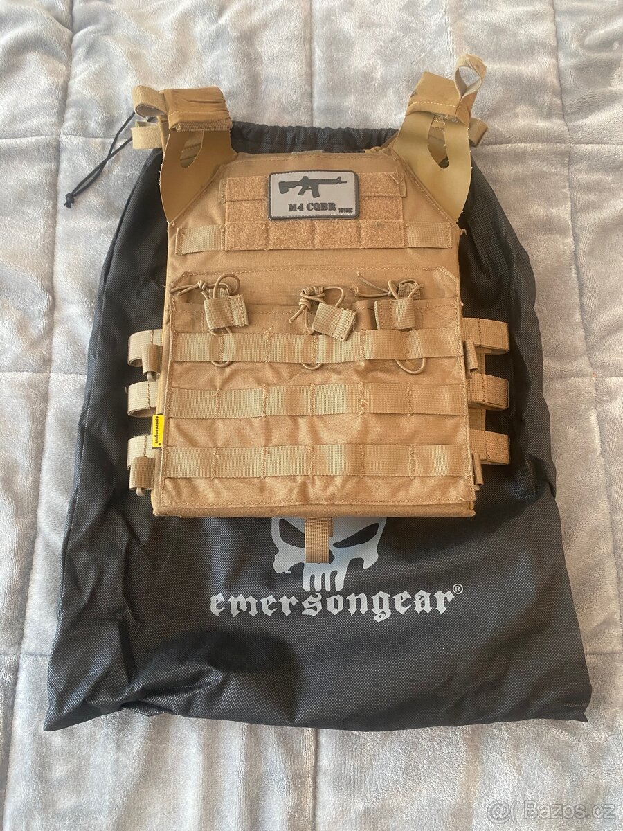 Emerson gear nosič plátů