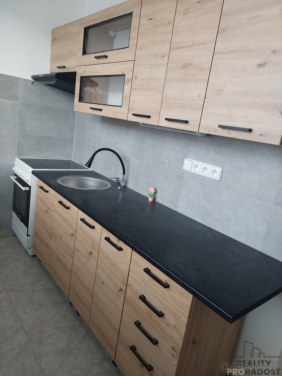 Podnájem bytu 2+1 s lodžií, Prostějov