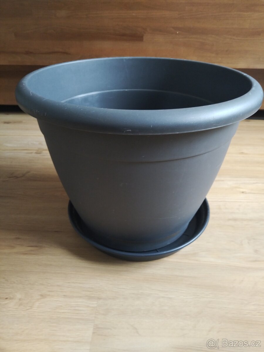 Velký květináč 39cm