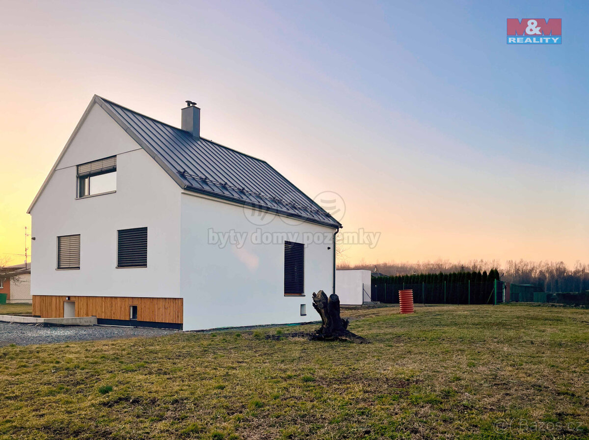 Prodej restaurace, stravování, 250 m²