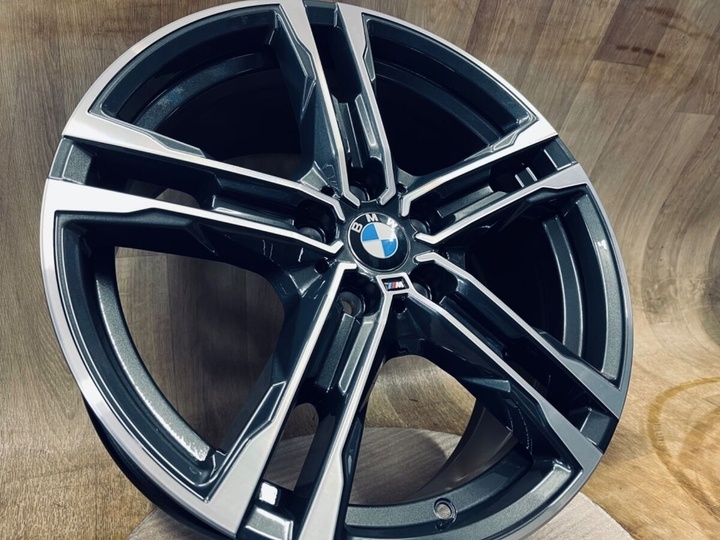 TOP kola 18” BMW 1 F40 M Paket originál