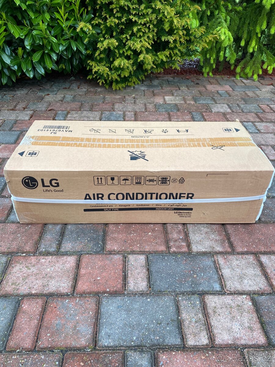 Nástěnná klimatizační jednotka LG ARNU09GSJC4