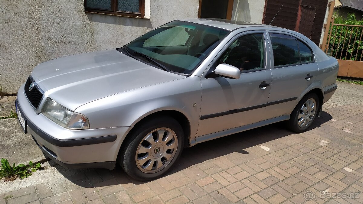 Škoda Octavia 1,6 (74kW) benzin