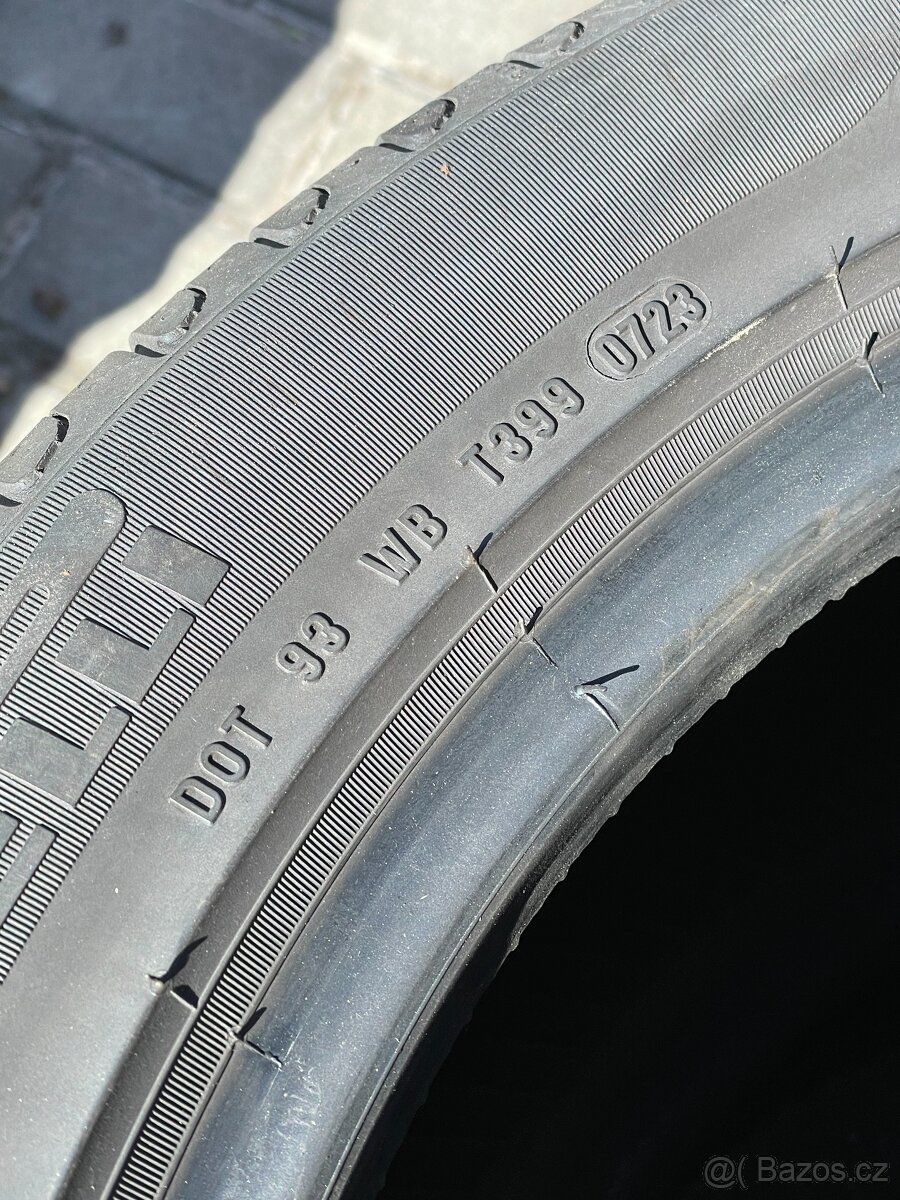 Letní pneu Pirelli Cinturato P7 235/45 R18