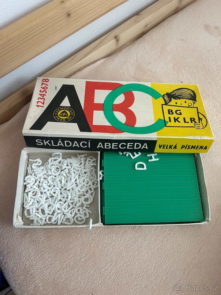 Skládací abeceda