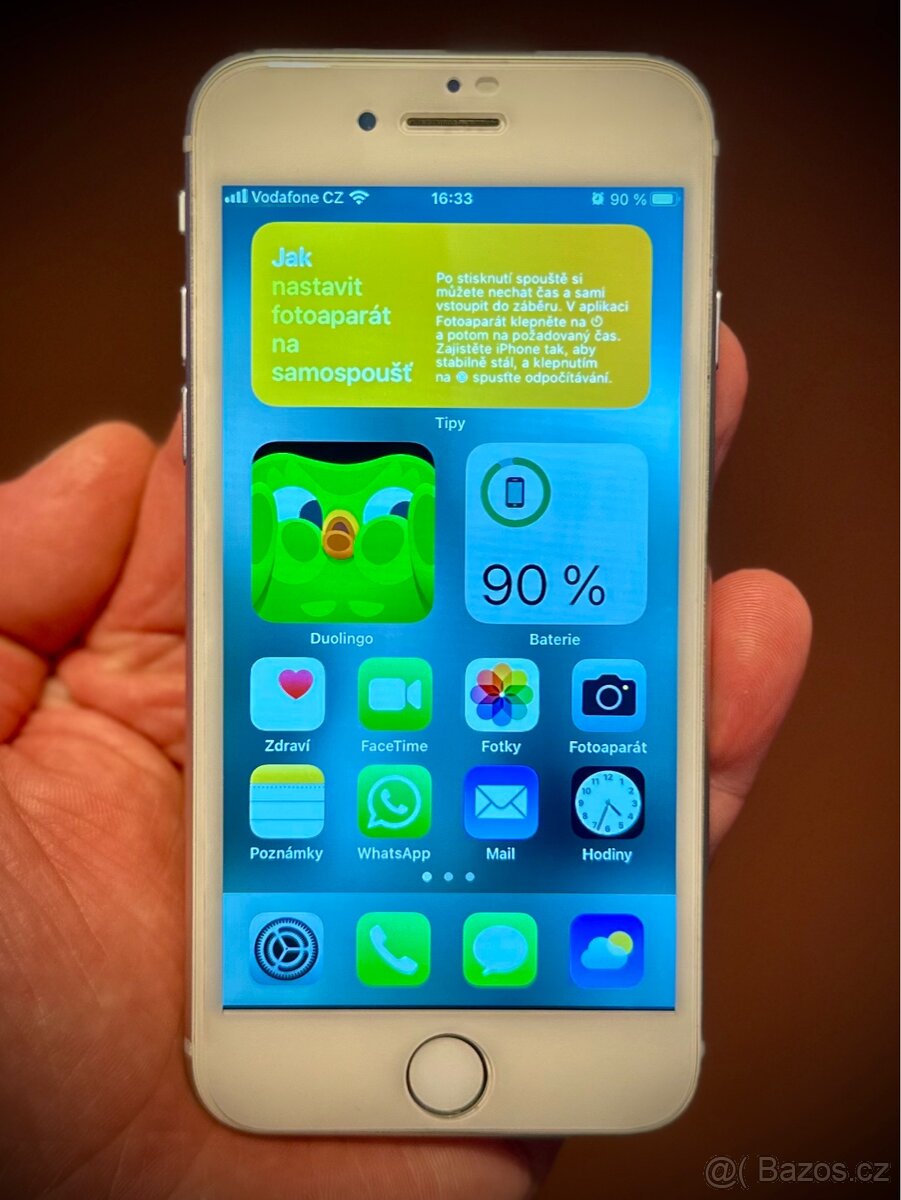 iPhone 8