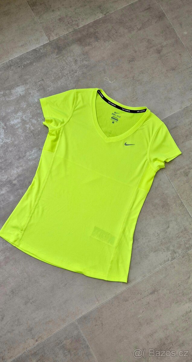Neónové dámské tričko Nike