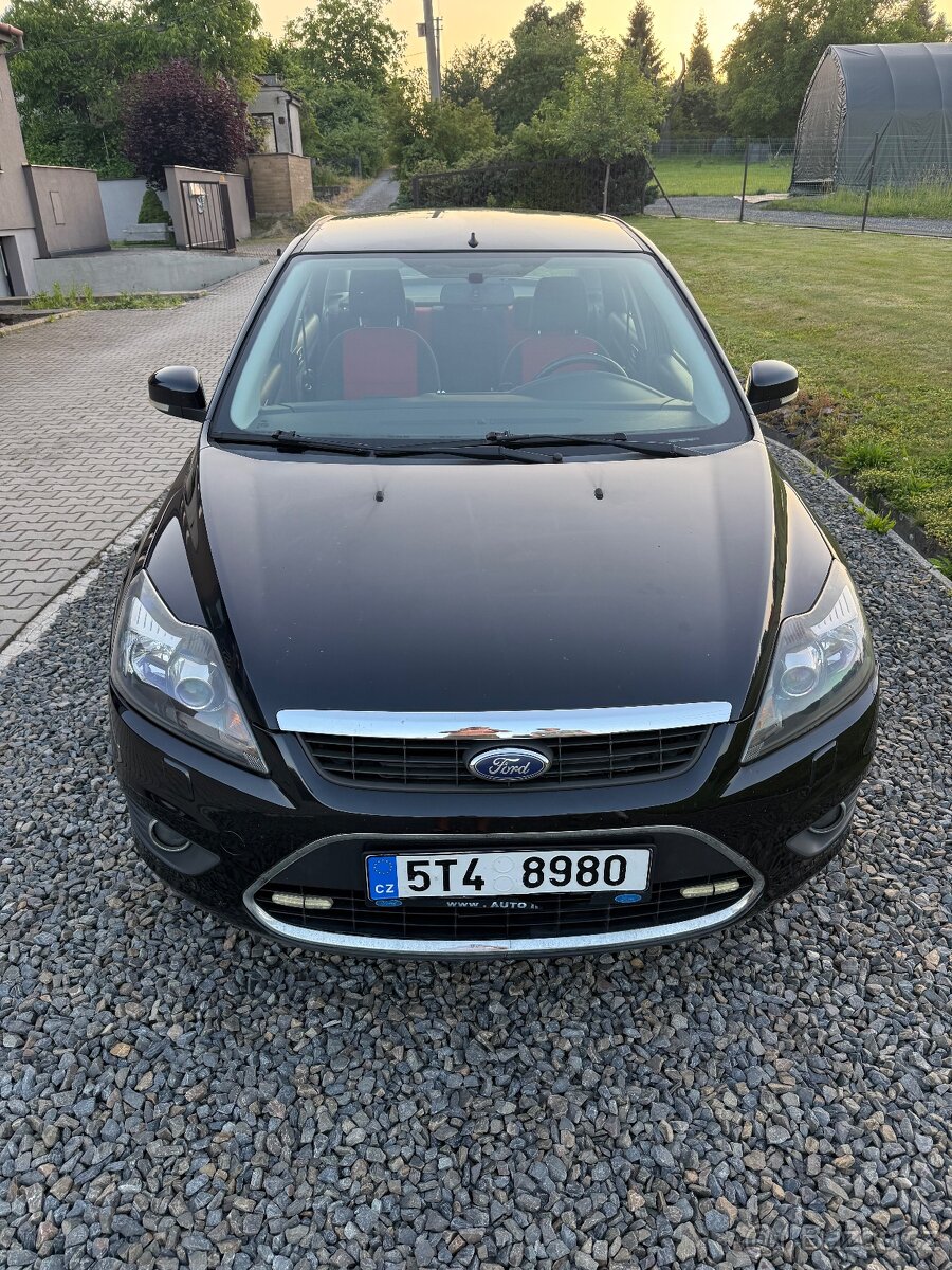 Prodám Ford Focus 1.6 85kW benzín r.v. 2008