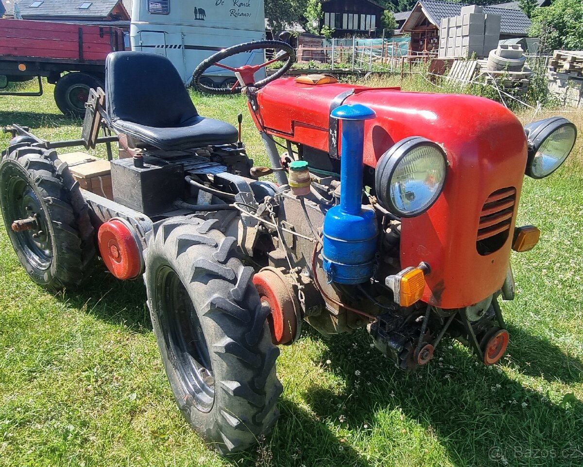 Prodám maloktraktor