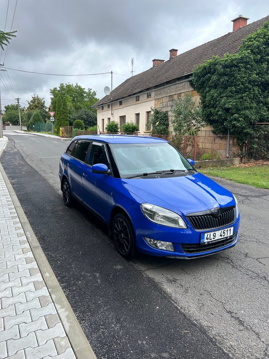 Skoda fabia 2 combi face 1.2 tsi 63kw r.v 2014 131 t km cr
