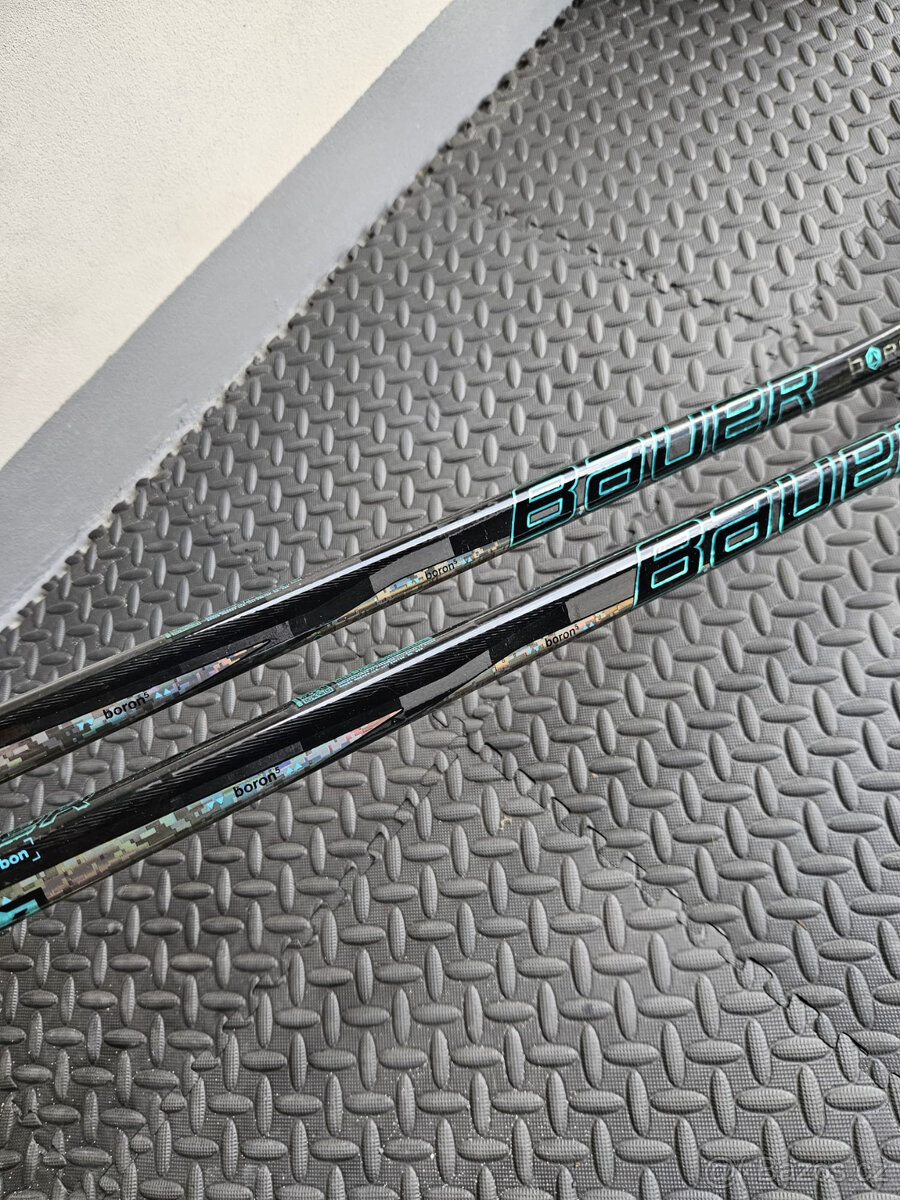 Bauer TWITCH