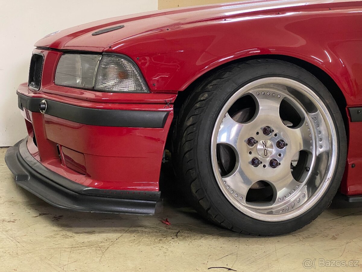 PREDAM kola OZ Racing Ceres R17 BMW 5x120