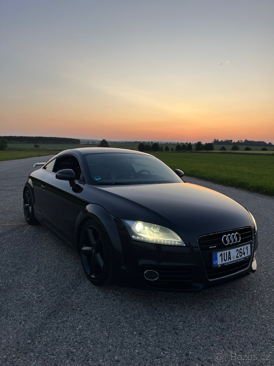 Audi TT 2.0 TDI (2010)