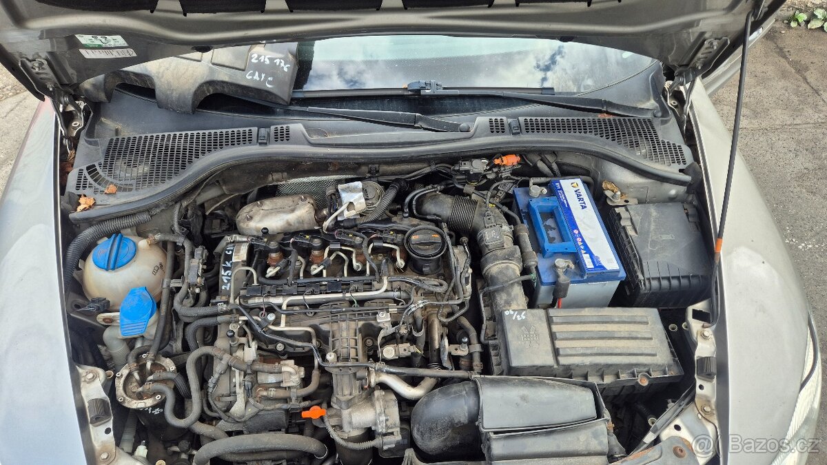 1.6 tdi CAYC 215 tis km najeto