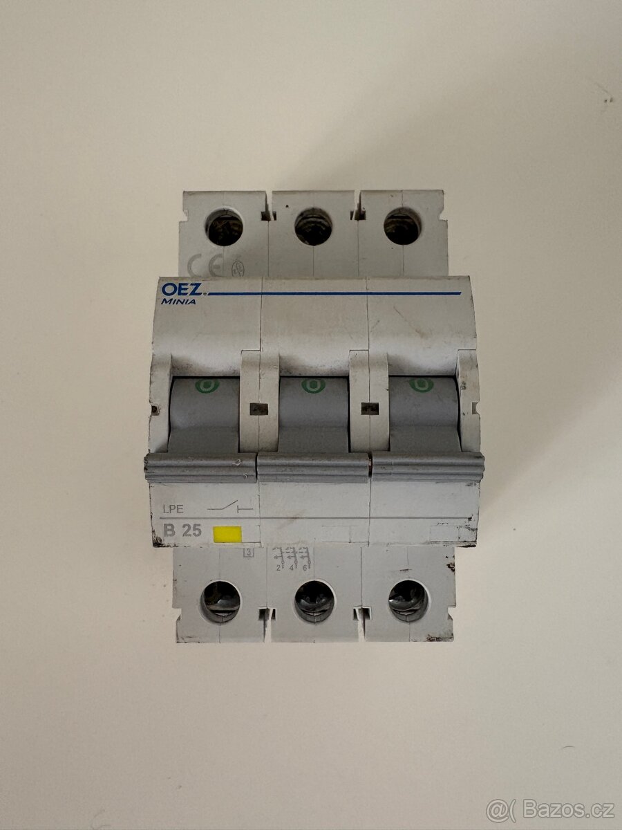 LPE-25B-3 jistič 25A