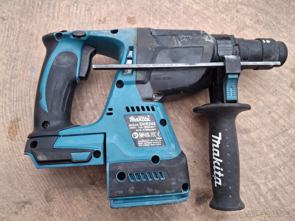 Makita DHR243