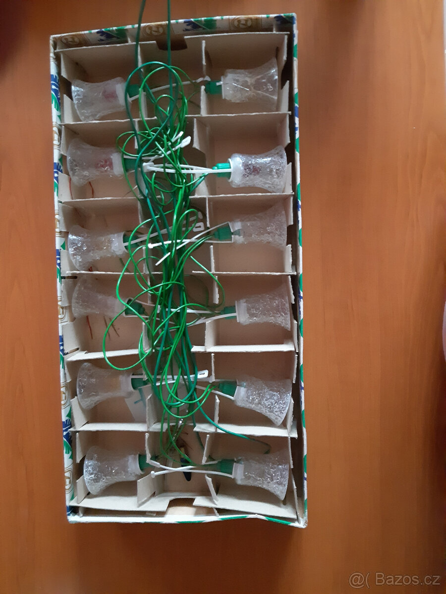 Retro světla na stromeček