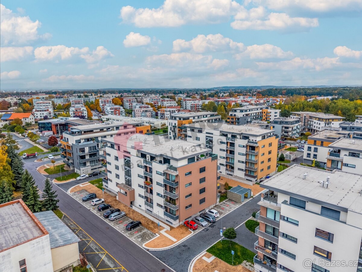 Prodej bytu 3+kk 62 m2, Antonína Petrofa, 50009 Hradec Králo