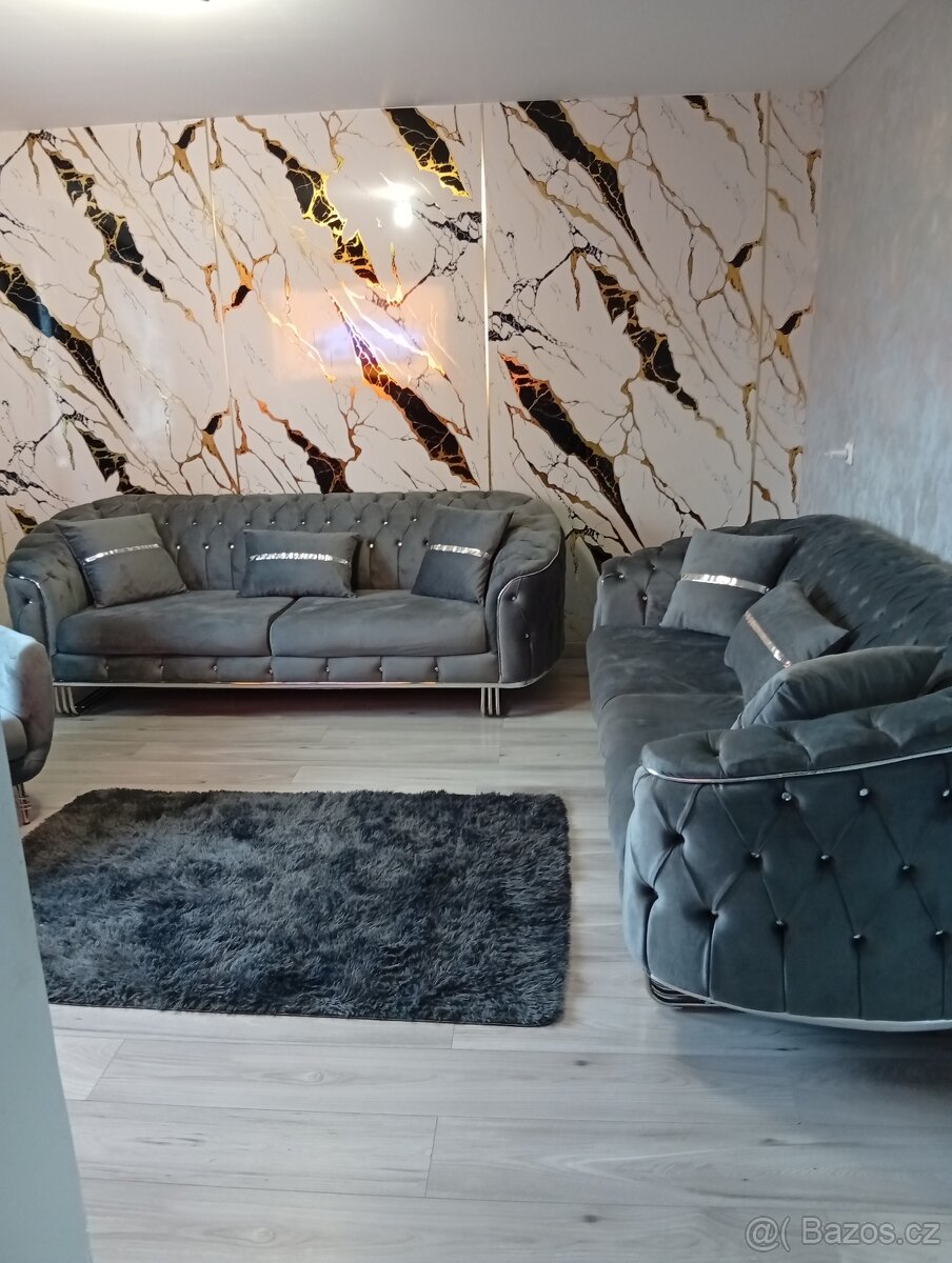 Prodám novou Luxusní sedací soupravou 3+3+1