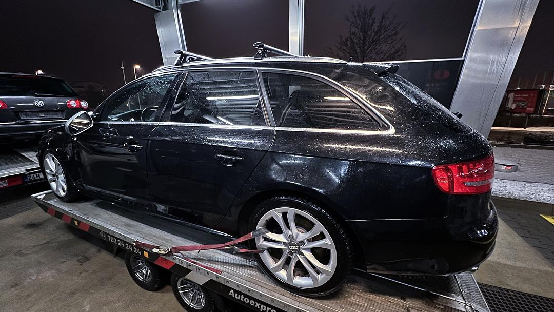 Vůz na náhradní díly Audi A4 S4 8K avant 2011 CAKA MSE LZ9Y