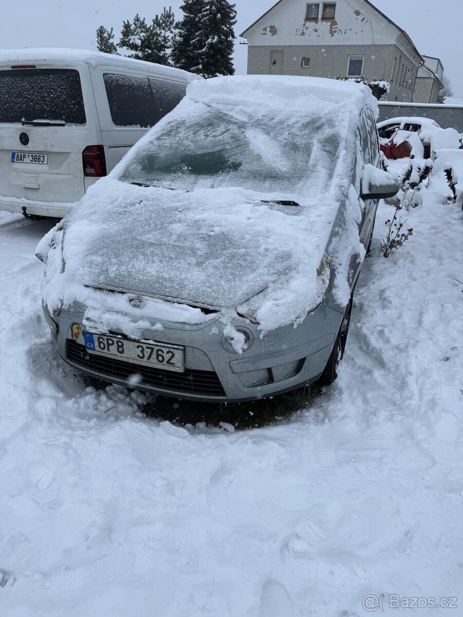 Ford S-max 2.0 Tdci nahradni Dily 2009