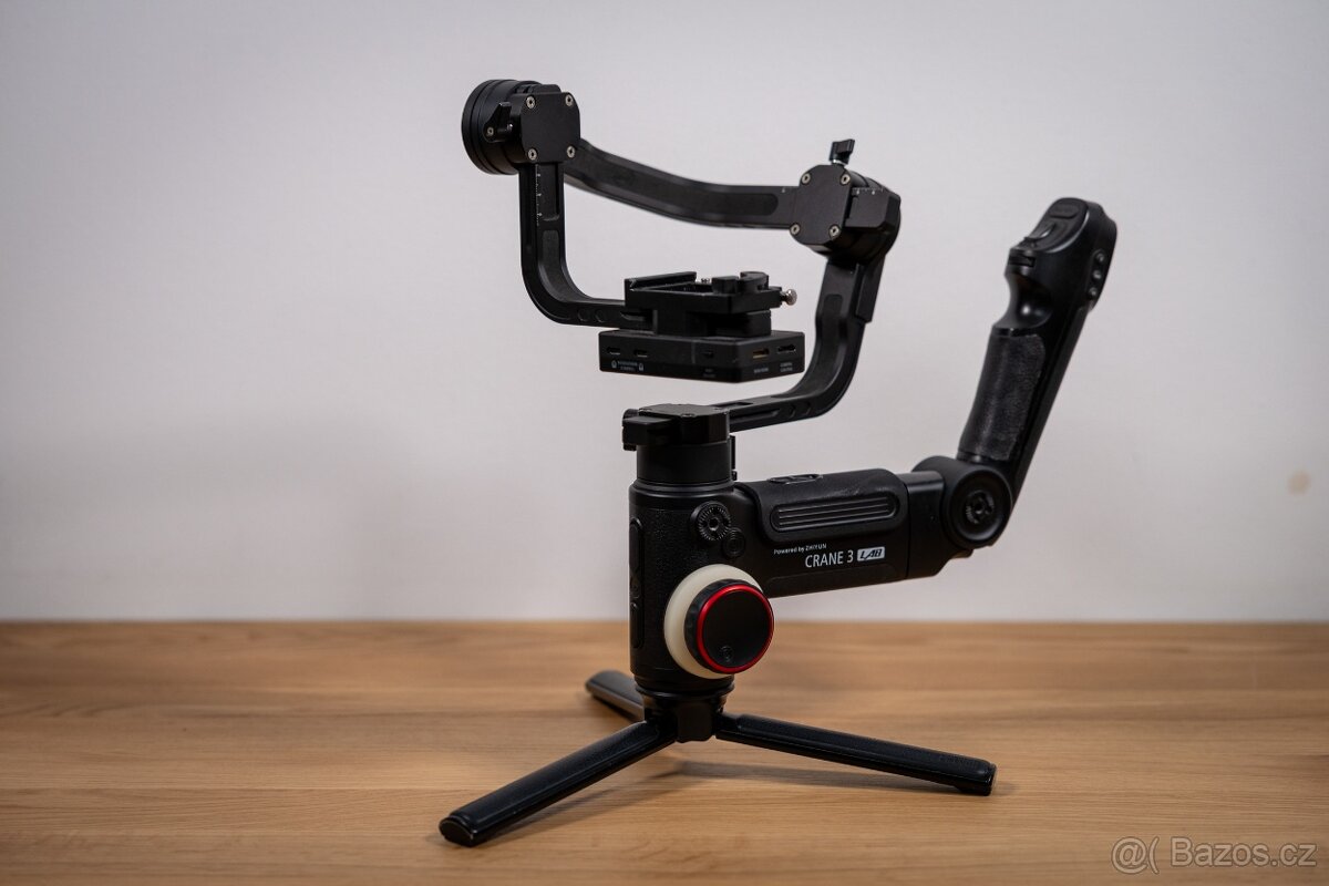 ZHYUN CRANE 3 Lab - stabilizátor
