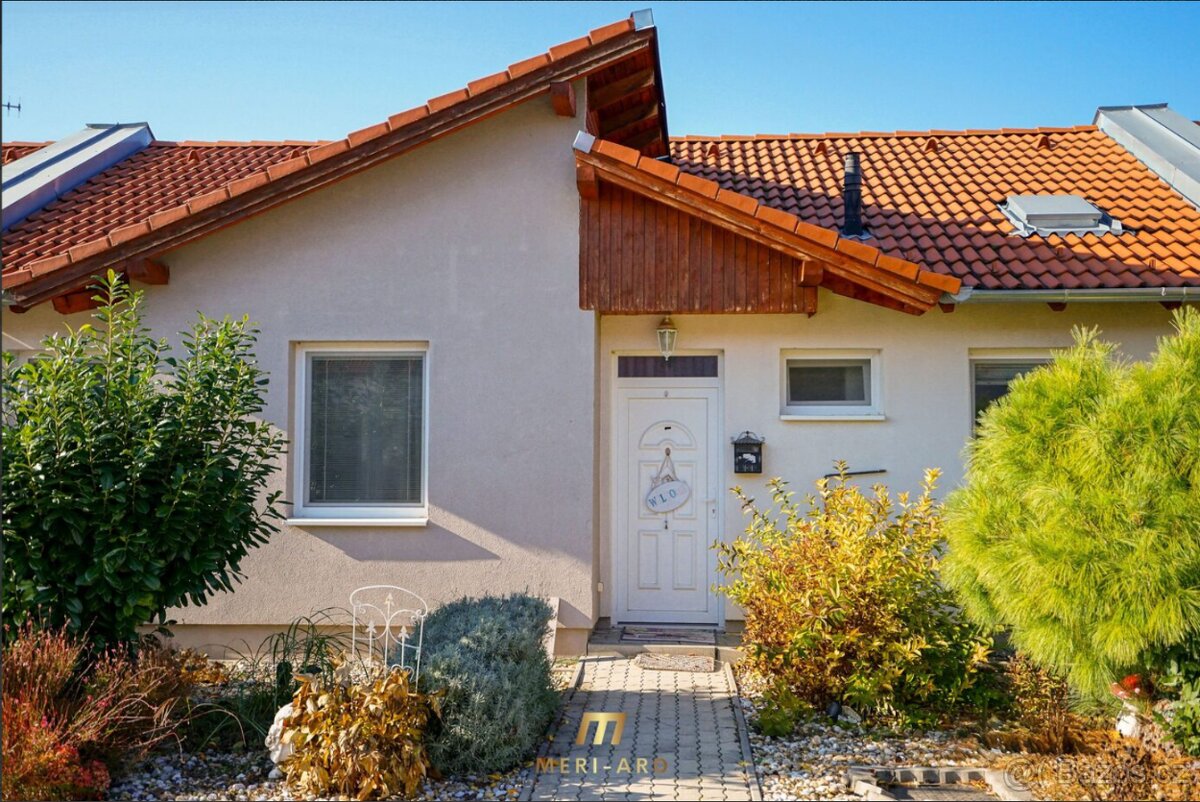 Zařízený 3pokojový rodinný dům se zahradou- Maďarsko