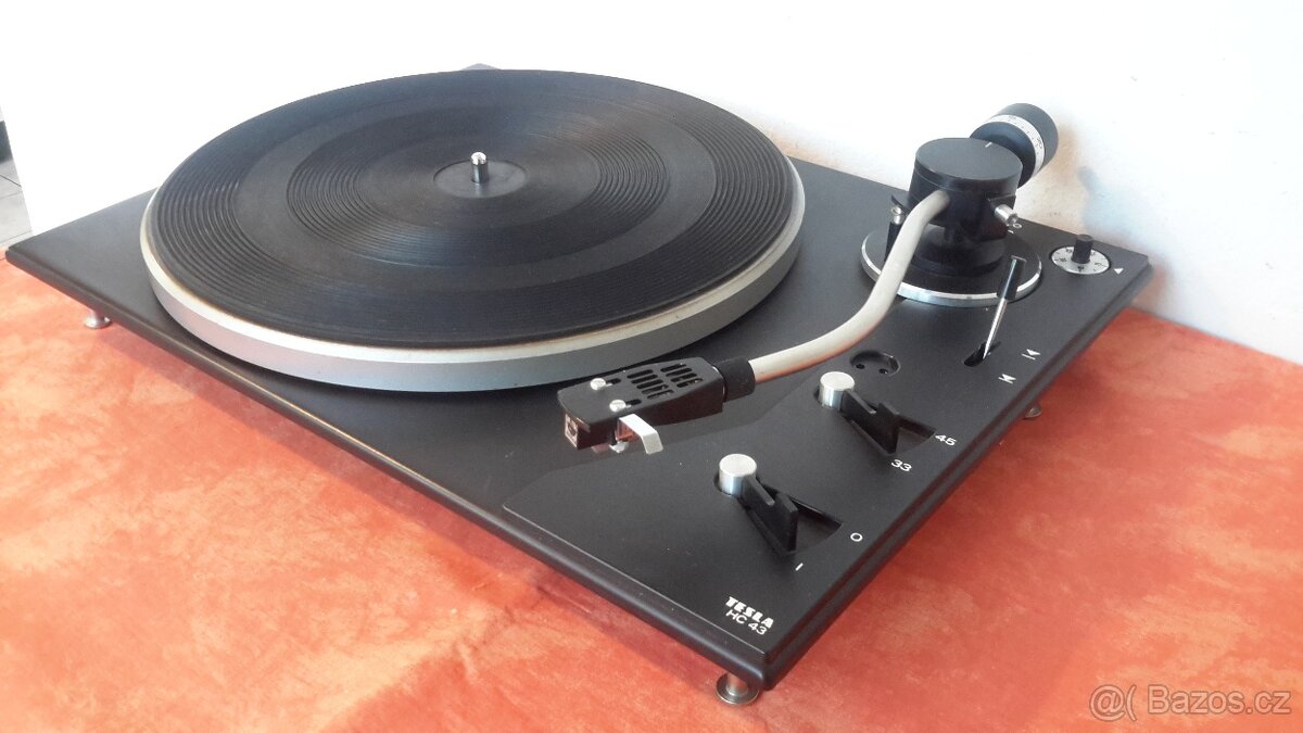 Gramofonové chassis Tesla