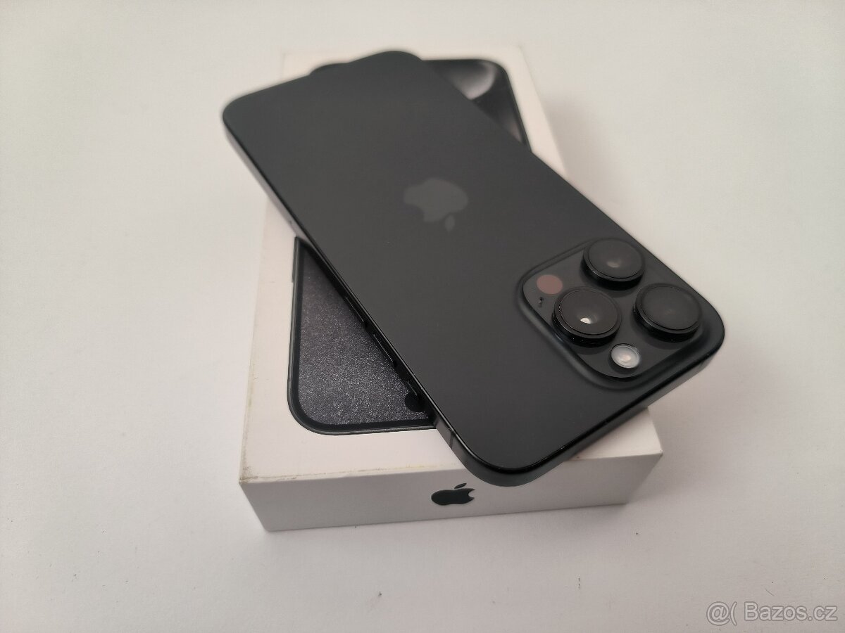 apple iphone 15 PRO MAX 256gb Black Titanium / Batéria 100%